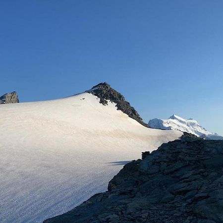 Hotel Grand-Combin Fionnay Εξωτερικό φωτογραφία