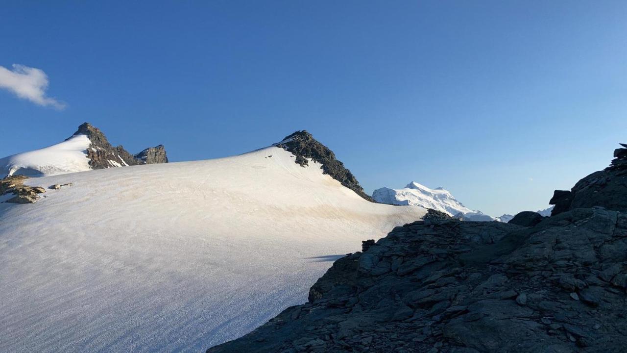 Hotel Grand-Combin Fionnay Εξωτερικό φωτογραφία